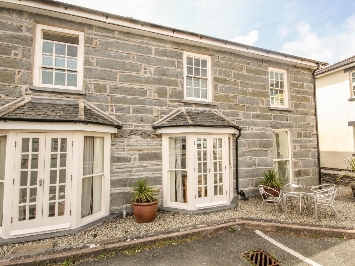 Bwthyn Llechen Apartman Porthmadog Kültér fotó